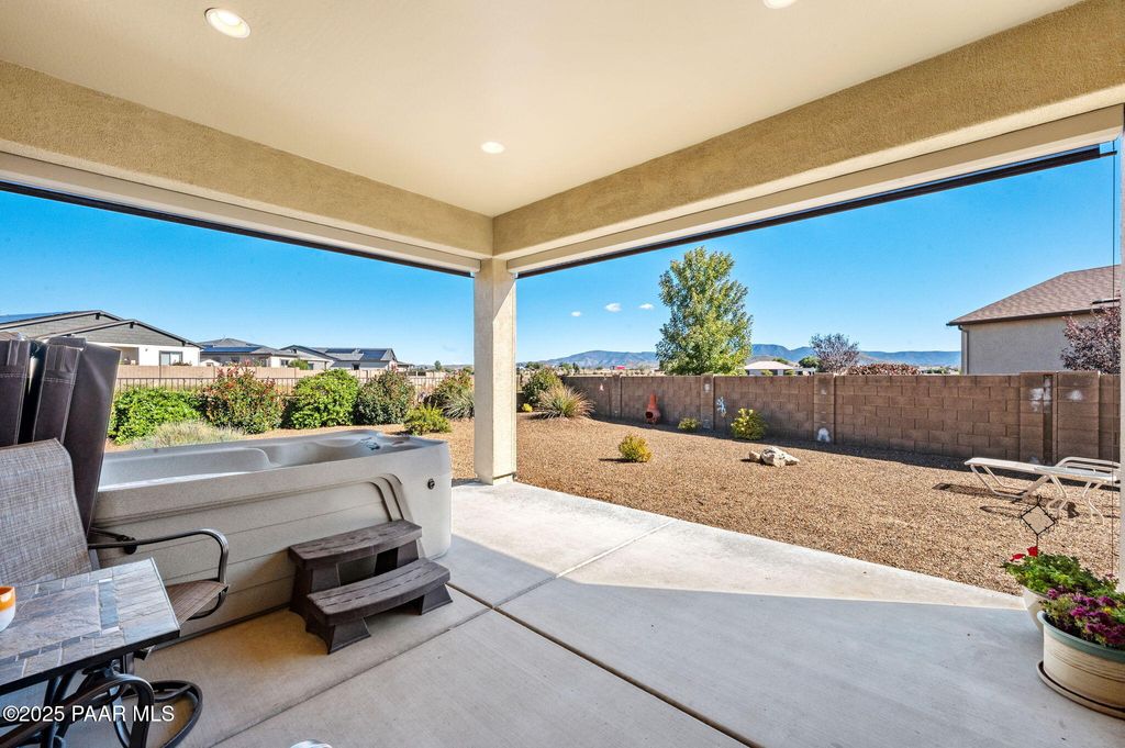 Photo of 7948 E Talking Iron Lane, Prescott Valley, AZ 86315 (MLS # 1077262)
