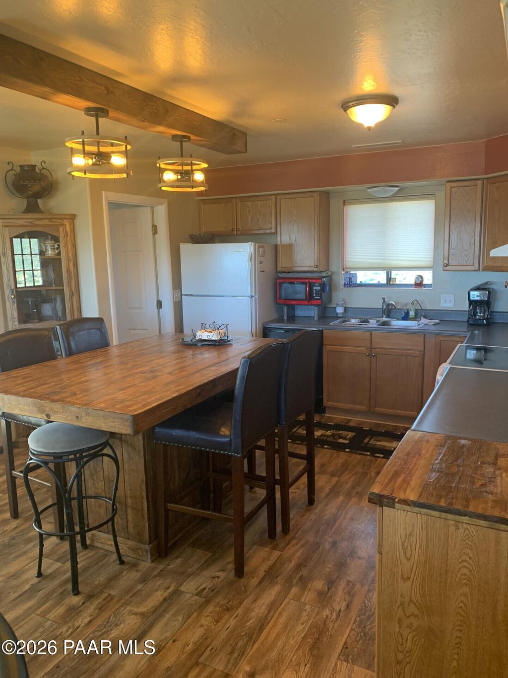 Photo of 14504 E Ridge Way, Dewey-Humboldt, AZ 86327 (MLS # 1081295)