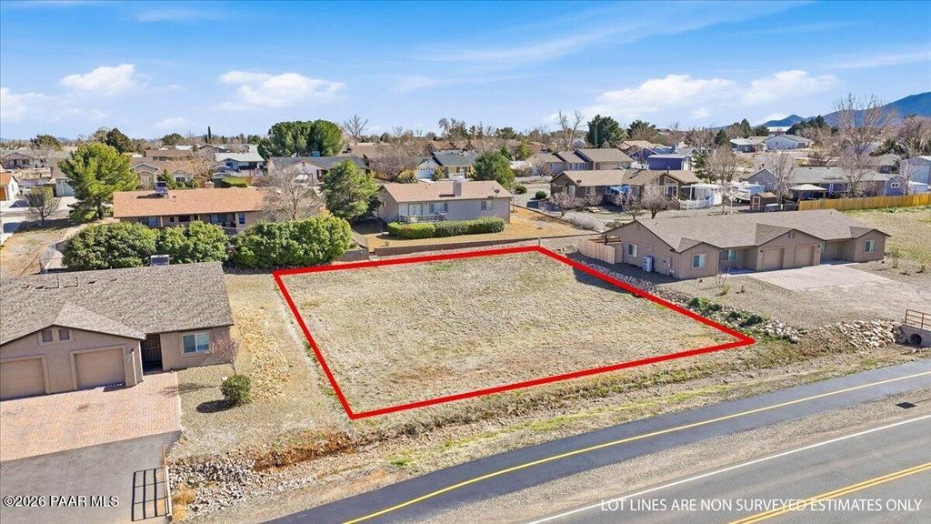 Photo of 4301 N Viewpoint Drive, Prescott Valley, AZ 86314 (MLS # 1079838)