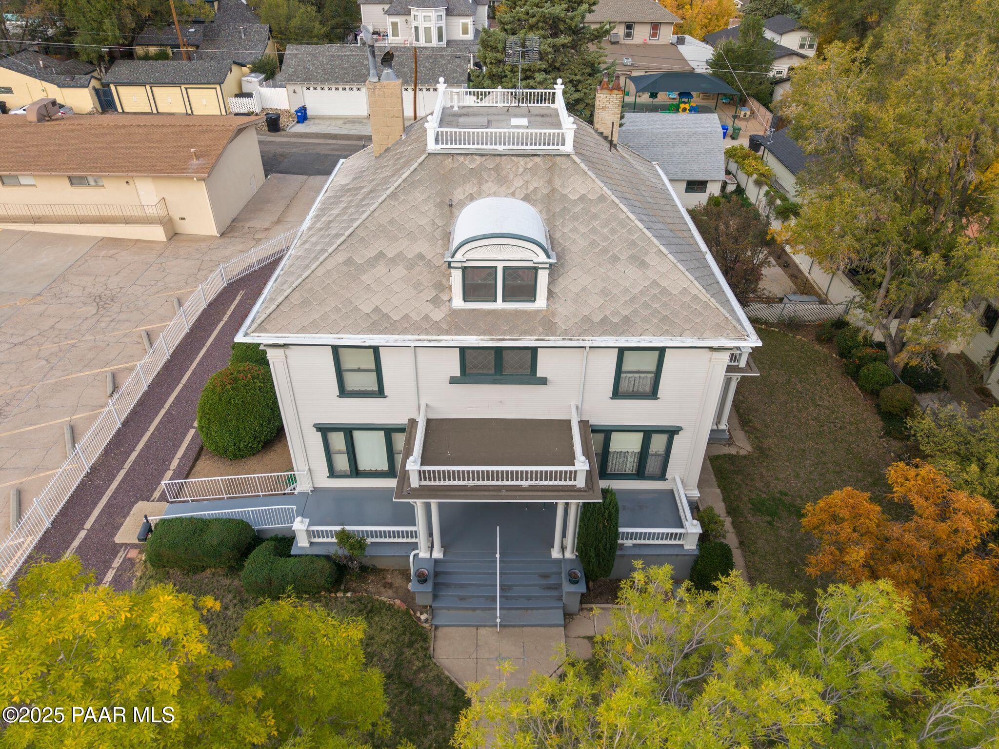 128 N Mount Vernon Avenue