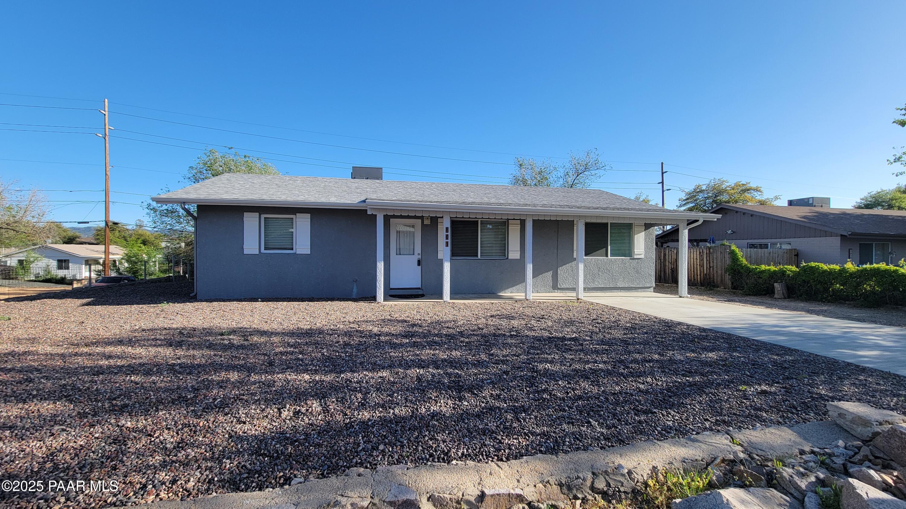 801 Flora Street