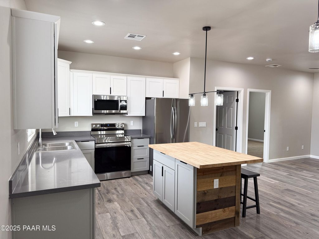 Photo of 4850 E Oswego Street, Rimrock, AZ 86335 (MLS # 1077857)