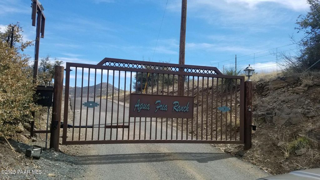 Photo of 0 E Sacred River Lane, Dewey-Humboldt, AZ 86329 (MLS # 1079242)