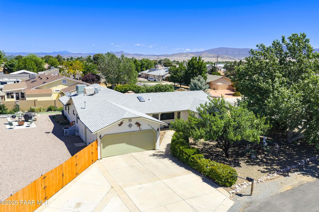 Photo of 4760 N Tonto Circle, Prescott Valley, AZ 86314 (MLS # 1081781)