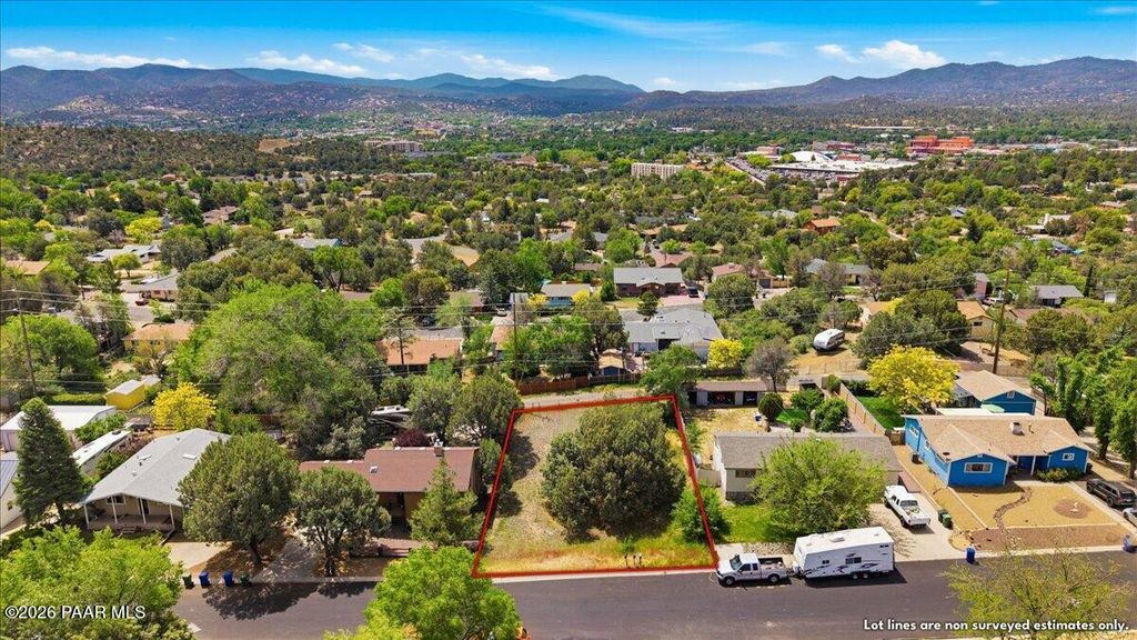 Photo of 617 Flora Street, Prescott, AZ 86301 (MLS # 1081732)