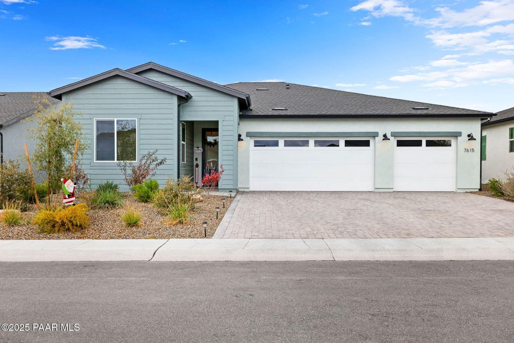 Photo of 7615 E Louie Lane, Prescott Valley, AZ 86315 (MLS # 1077930)