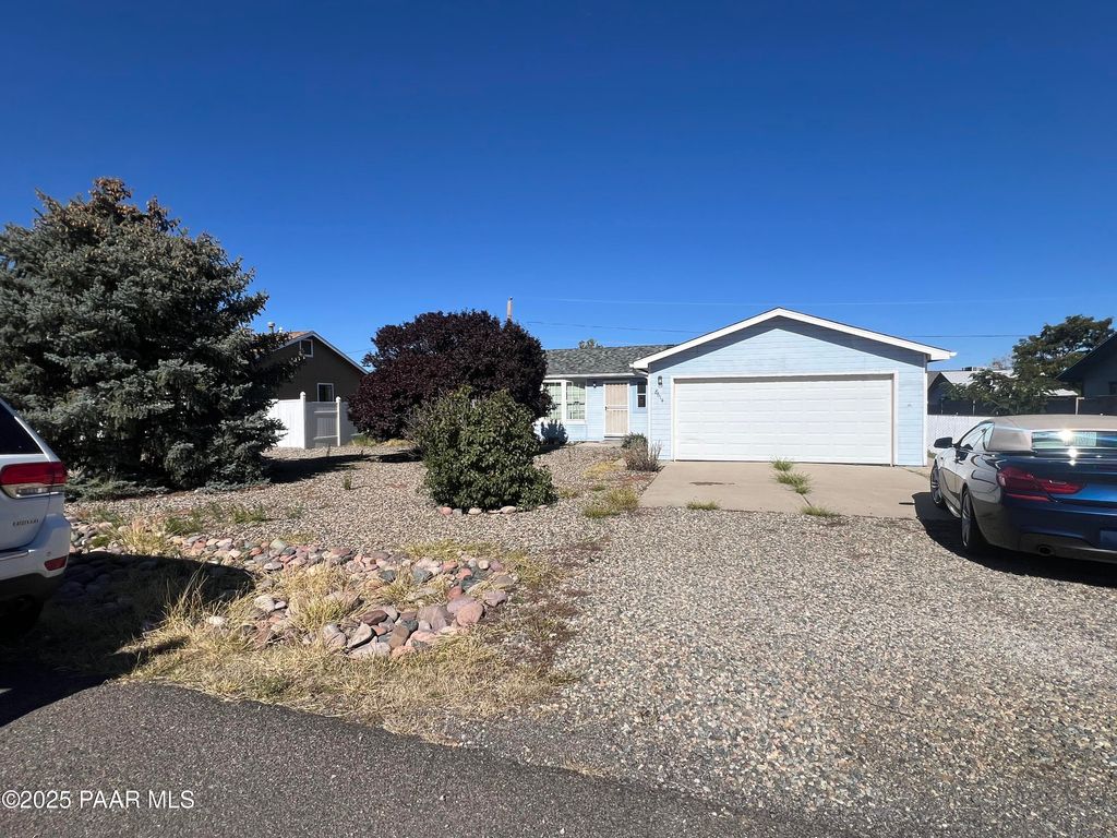 Photo of 8614 E Hopi Drive, Prescott Valley, AZ 86314 (MLS # 1078202)
