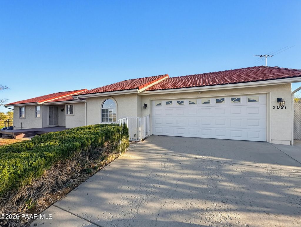 Photo of 7081 E Manley Drive, Prescott Valley, AZ 86314 (MLS # 1080634)