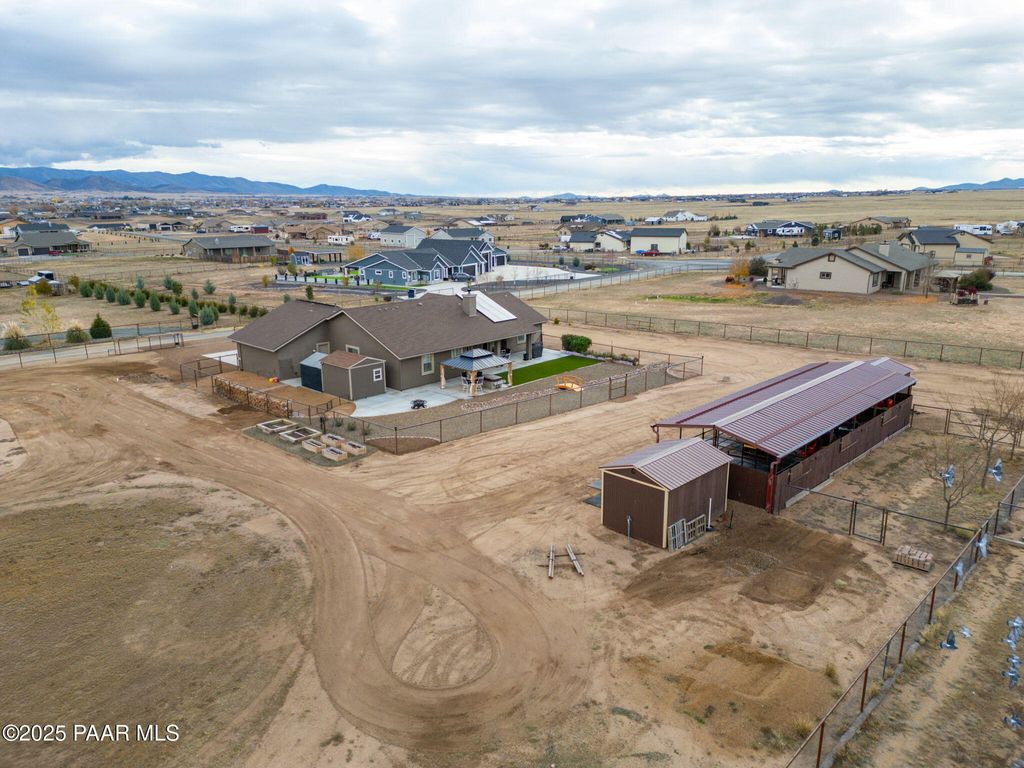 Photo of 10570 N Ariat Drive, Prescott Valley, AZ 86315 (MLS # 1078123)