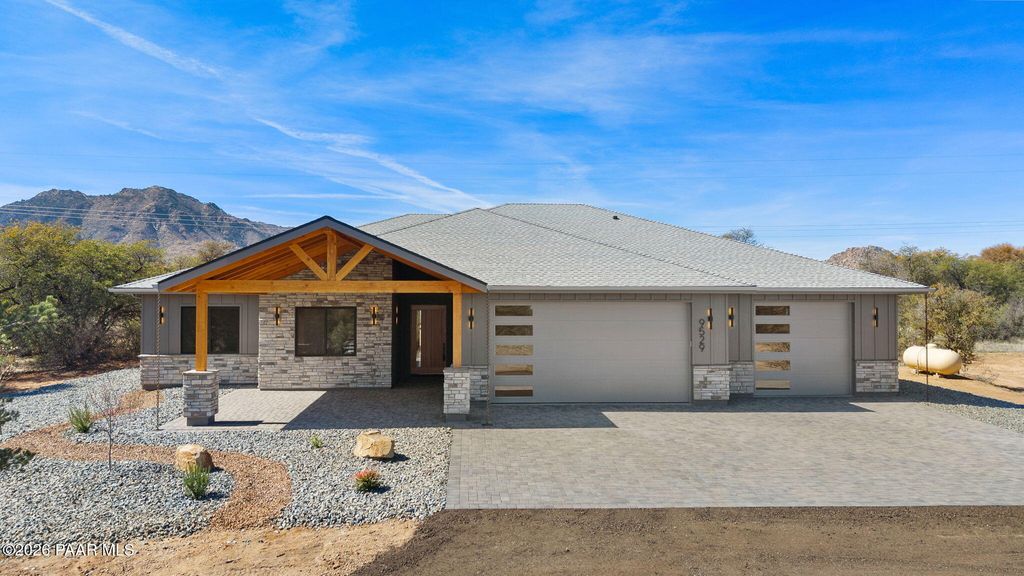 Photo of 9529 N Bridle Ridge Road, Prescott, AZ 86305 (MLS # 1080353)