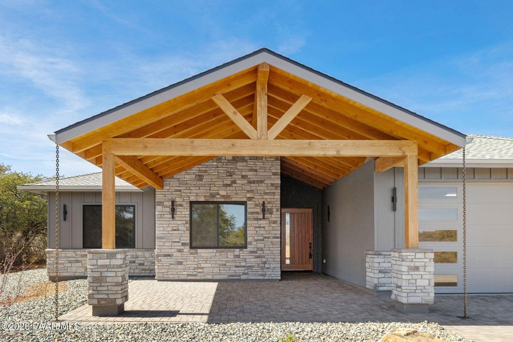 Photo of 9529 N Bridle Ridge Road, Prescott, AZ 86305 (MLS # 1080353)