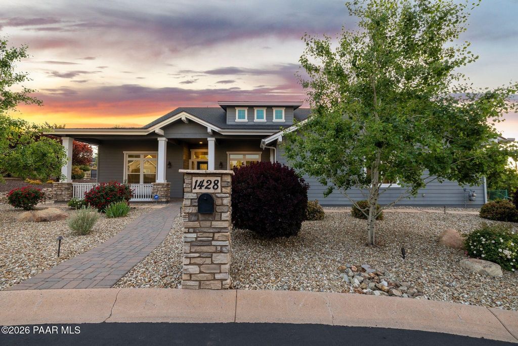 Photo of 1428 Commonwealth Street, Prescott, AZ 86301 (MLS # 1081861)