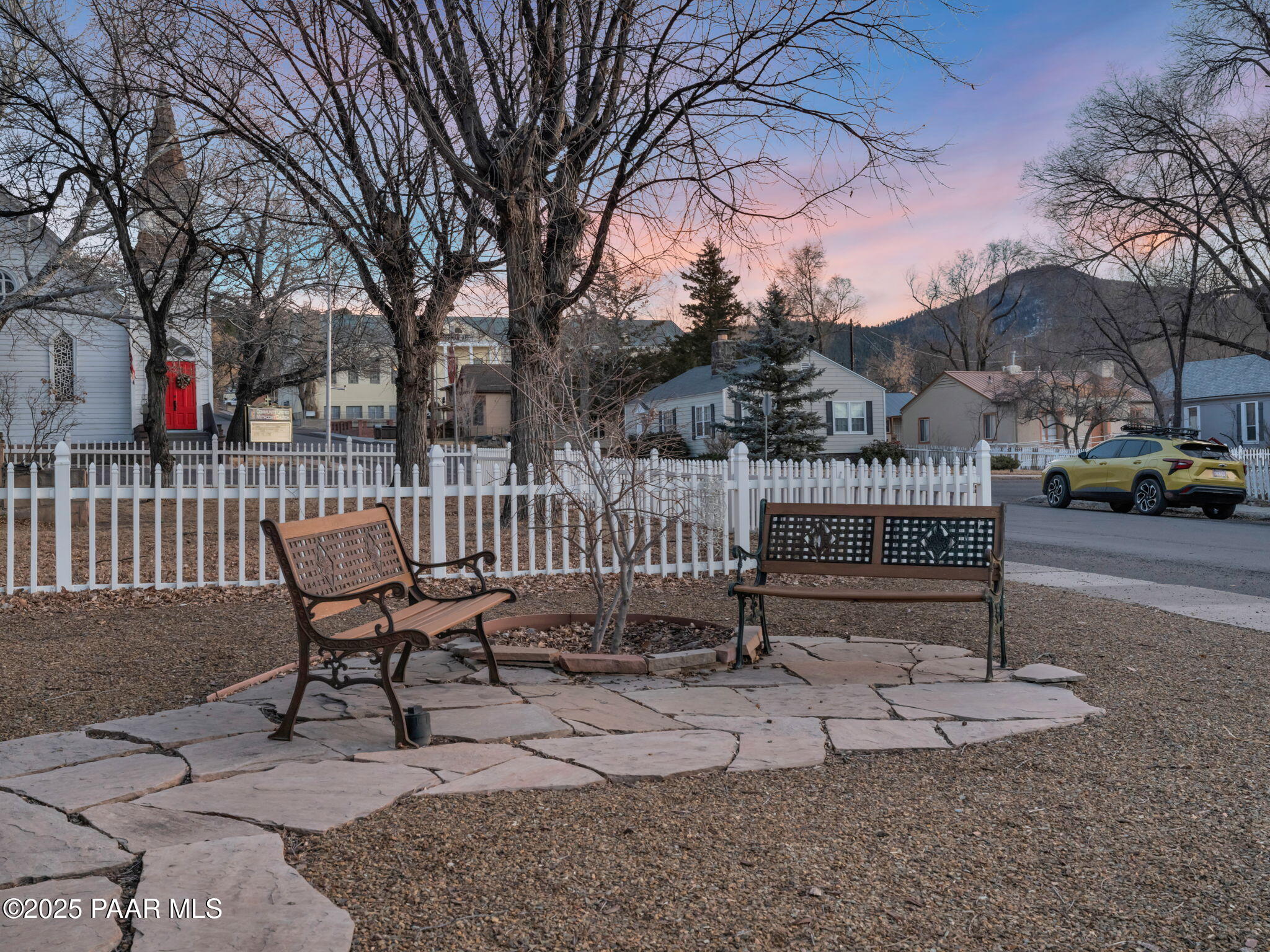 215 S 2nd Street