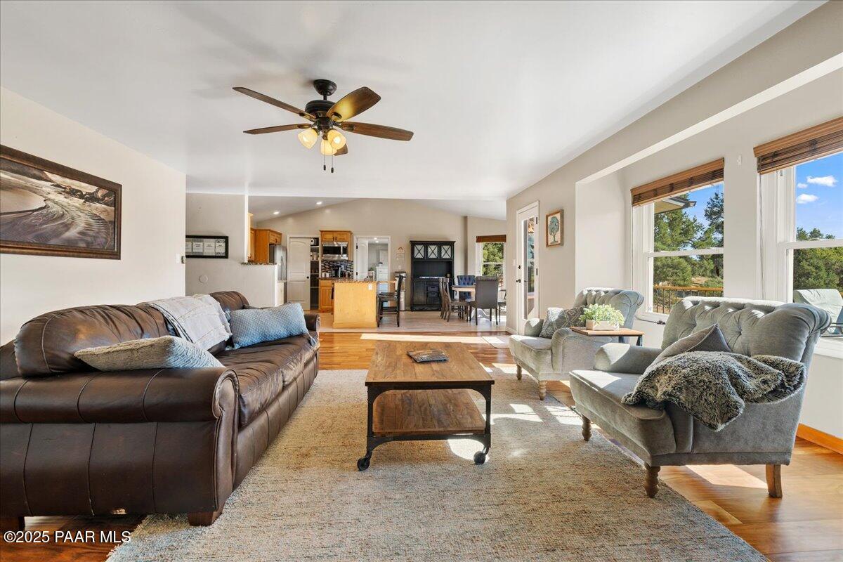 14800 N Deer View Trail