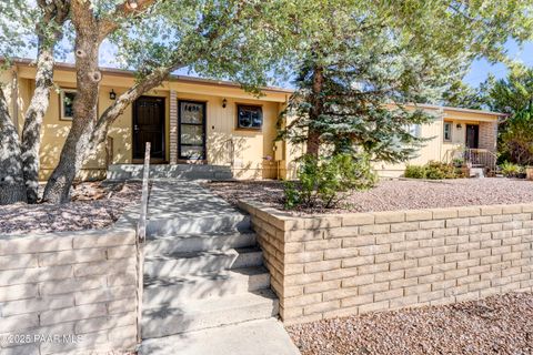 1604 Canada Crescent Prescott AZ 86303