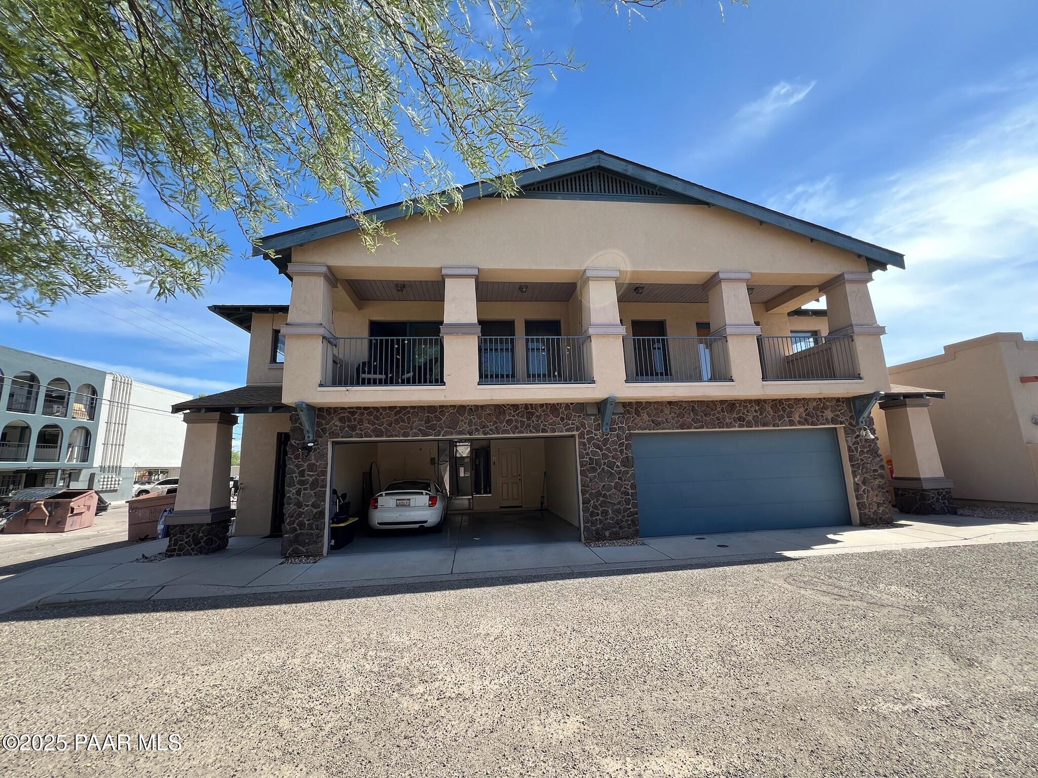 638 E Babcock Drive 111