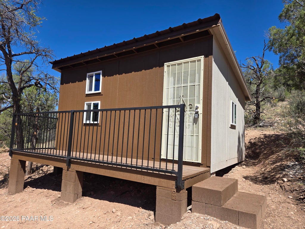 Photo of 207 S Arizona Road, Ash Fork, AZ 86320 (MLS # 1085643)