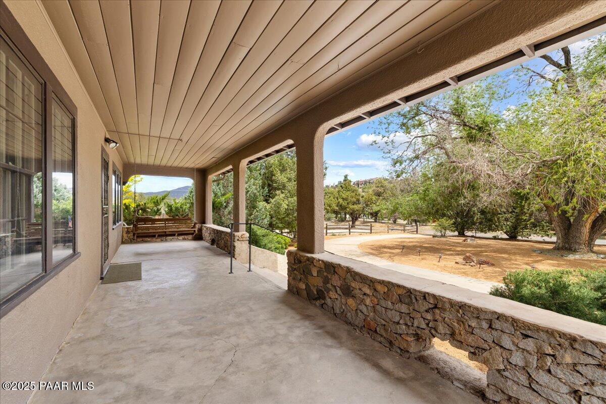 2877 Iron Springs Road