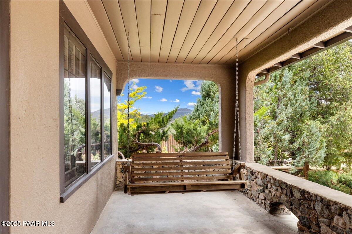2877 Iron Springs Road