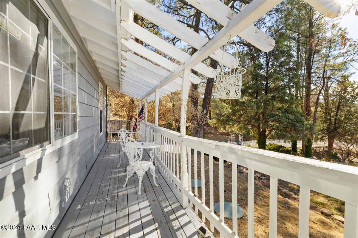 1640 N Arrowhead Drive