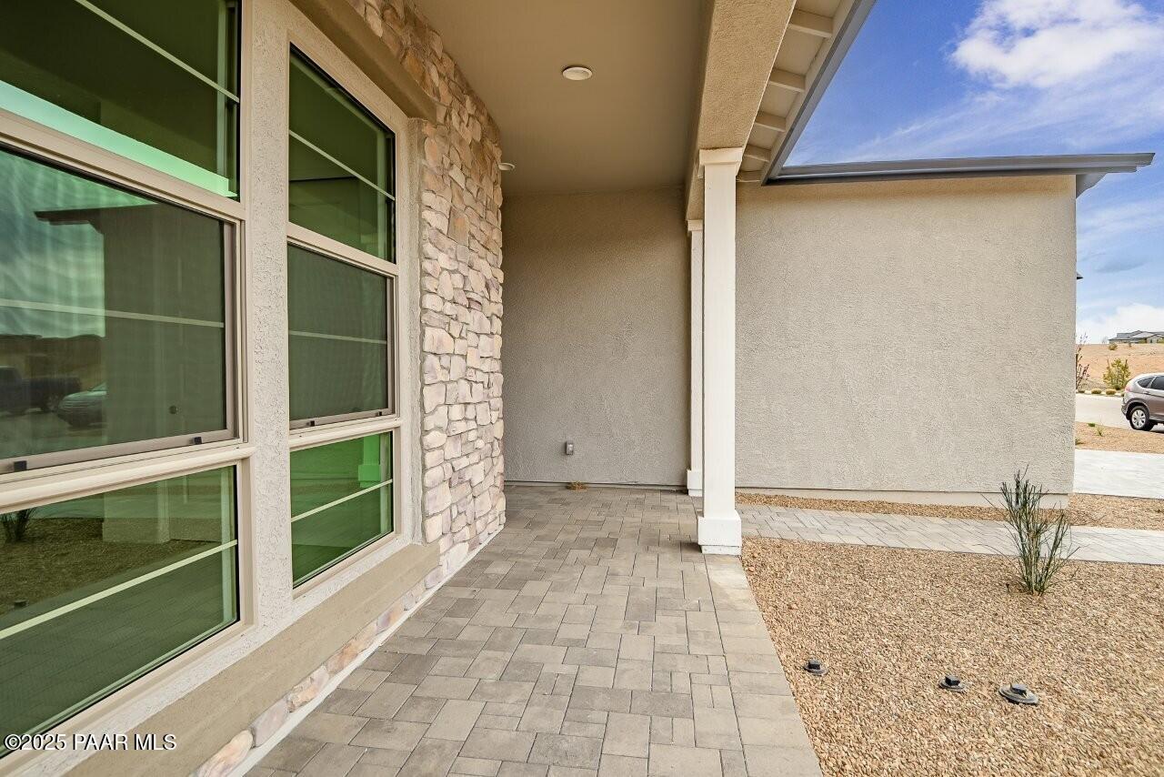 3263 Iron King Circle