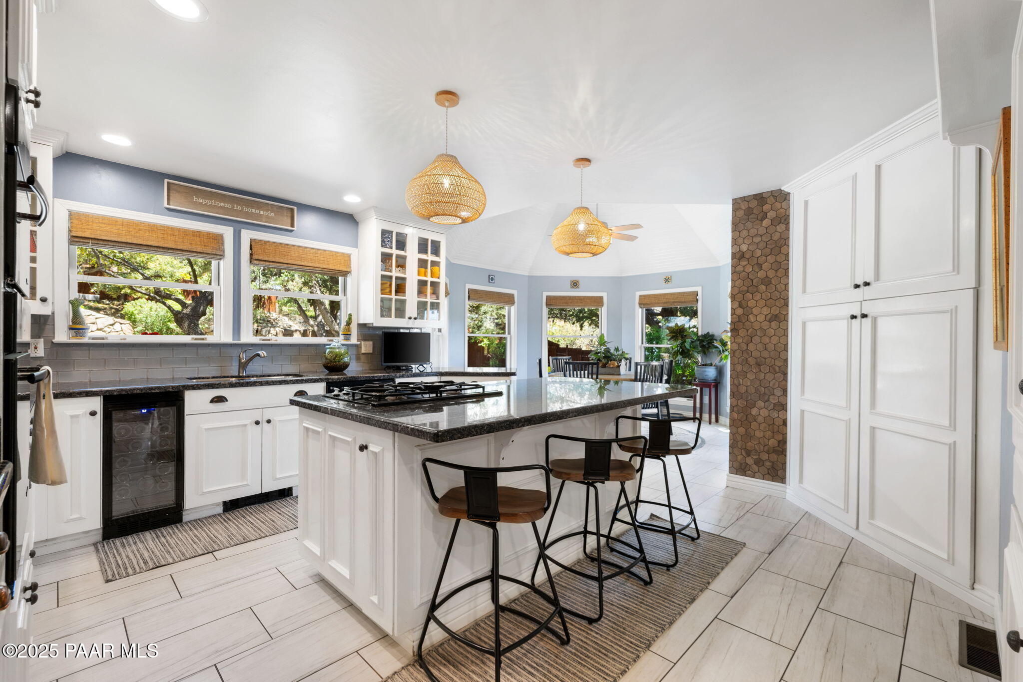 543 S Hassayampa Drive