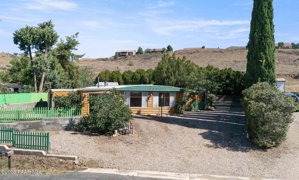 Photo of 1353 N Albino Trail, Dewey-Humboldt, AZ 86327 (MLS # 1083810)