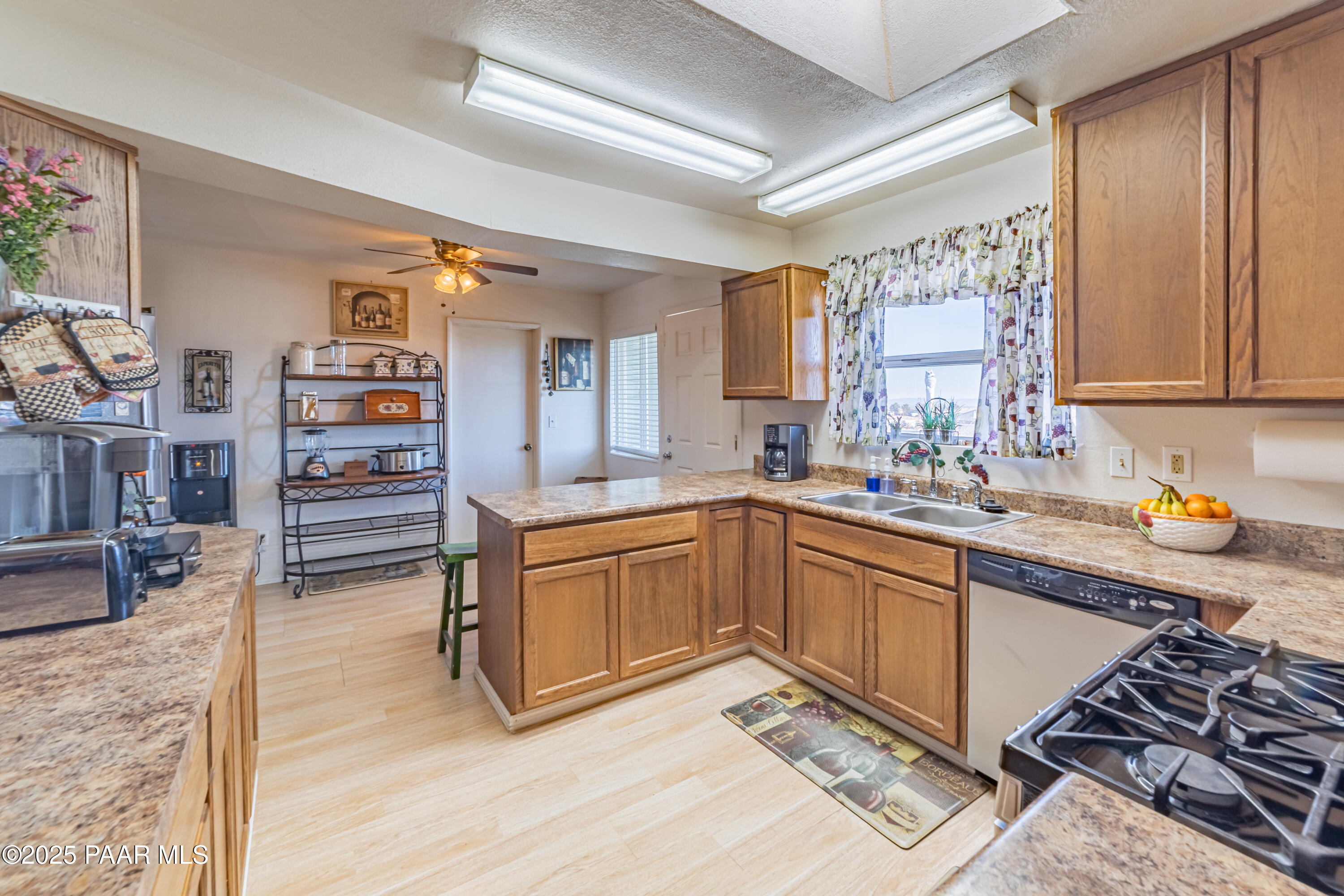 2940 W Willow Breeze Road