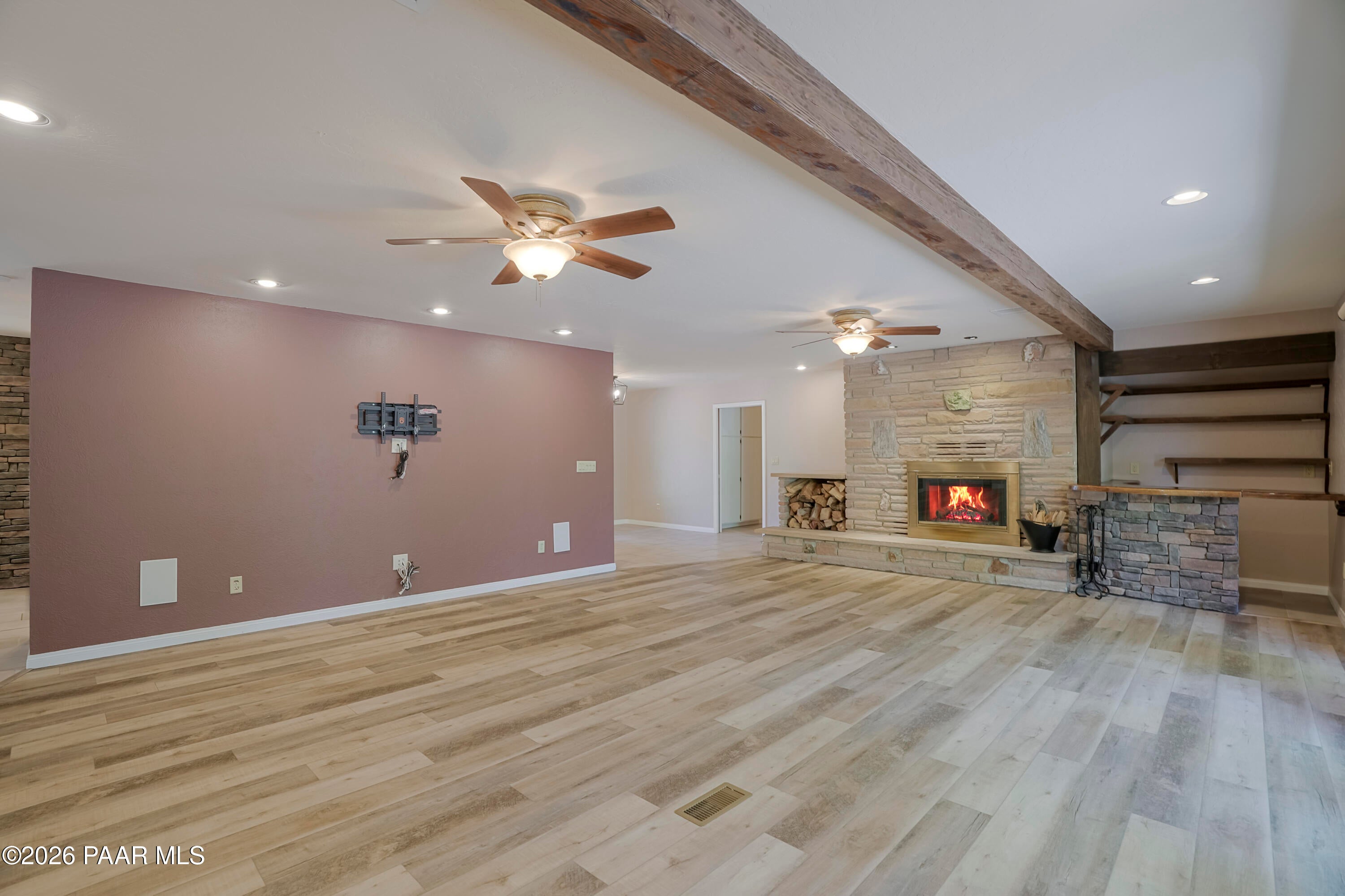 3015 N Hozoni Road