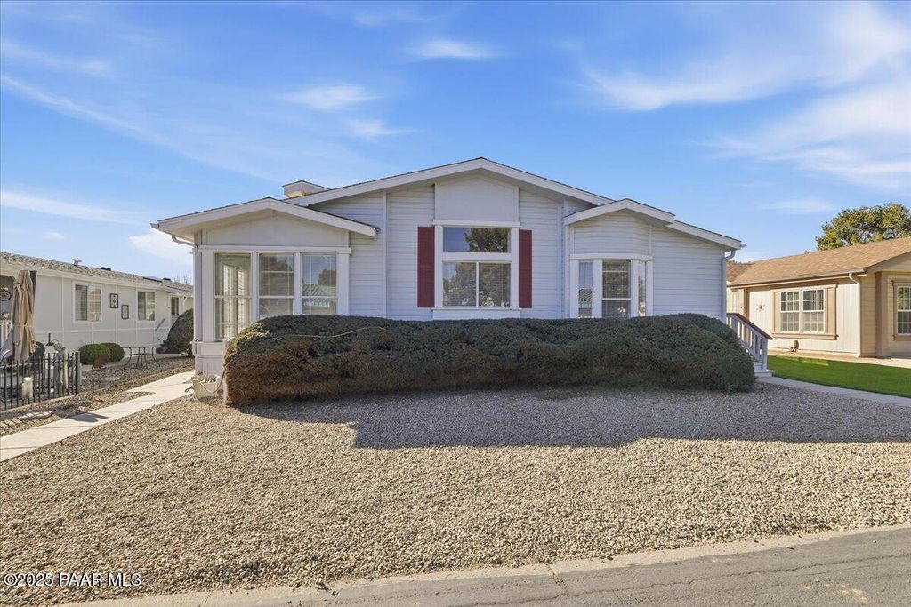 Photo of 753 N Mesquite Tree Drive, Prescott Valley, AZ 86327 (MLS # 1078226)