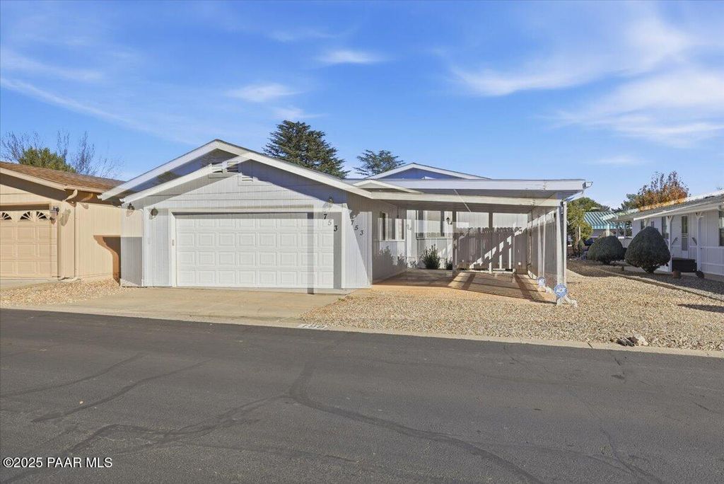 Photo of 753 N Mesquite Tree Drive, Prescott Valley, AZ 86327 (MLS # 1078226)