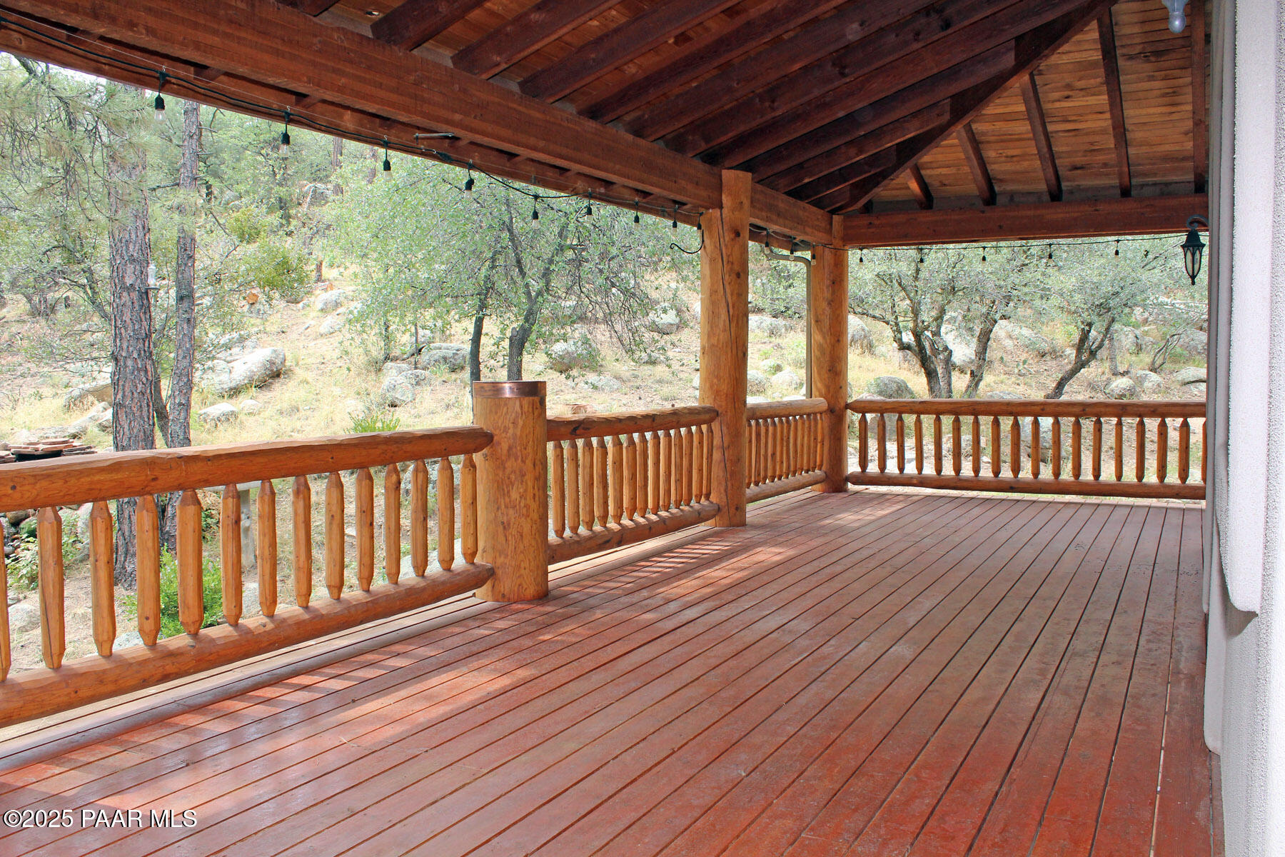 734 E Pine Knoll Drive