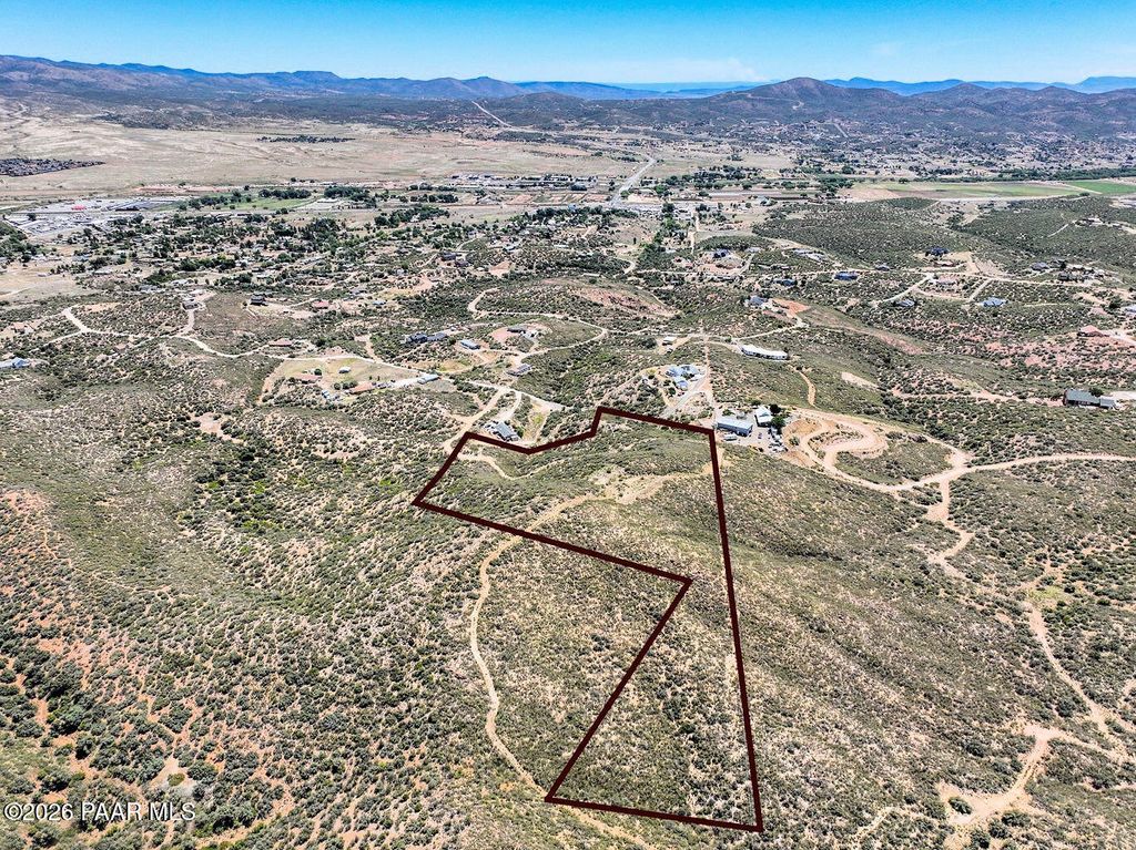 Photo of 000 Yavapai Drive, Dewey-Humboldt, AZ 86327 (MLS # 1078560)