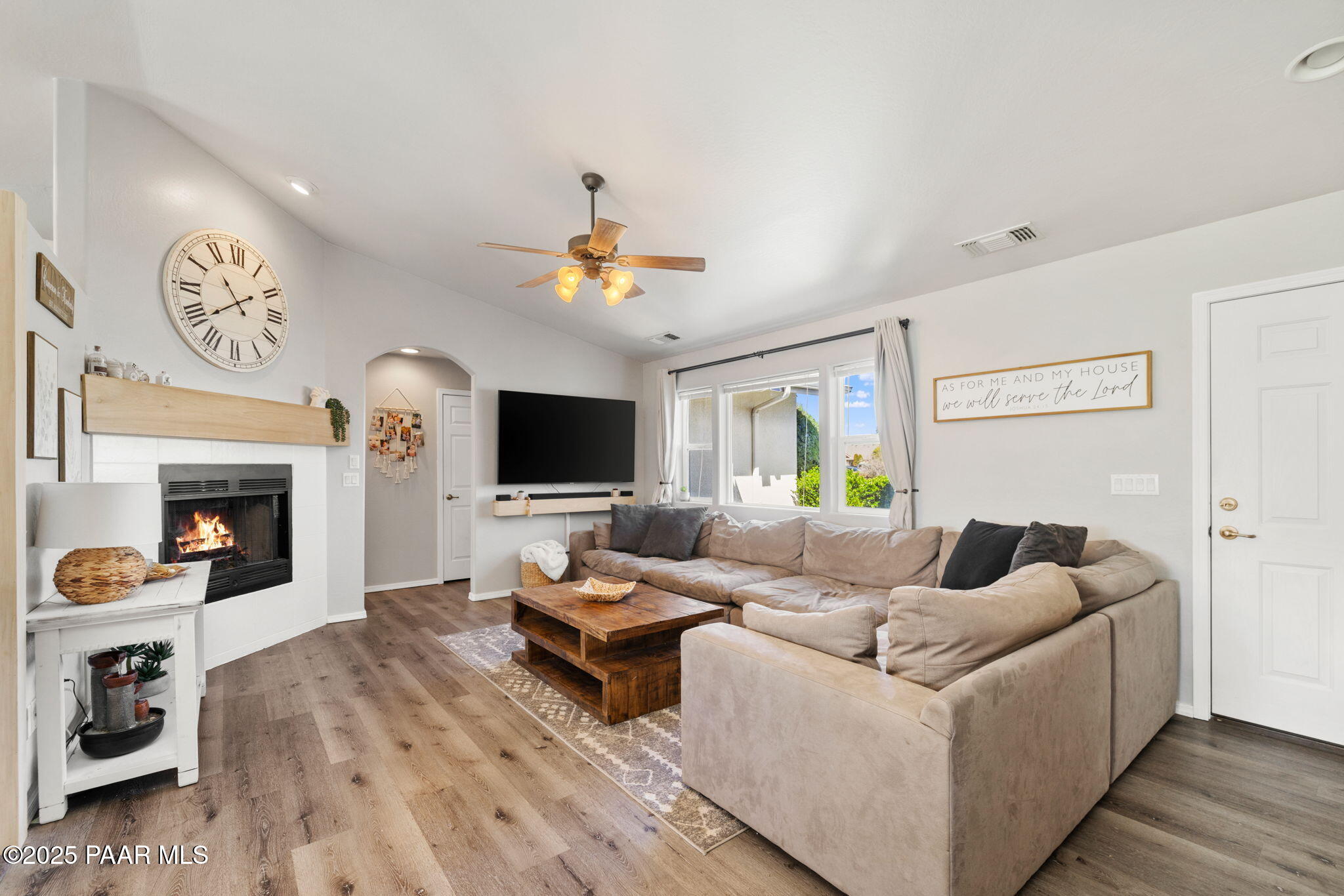 954 Hope Lane