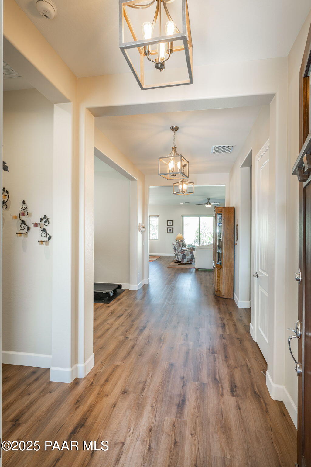 5218 Autumn Leaf Lane