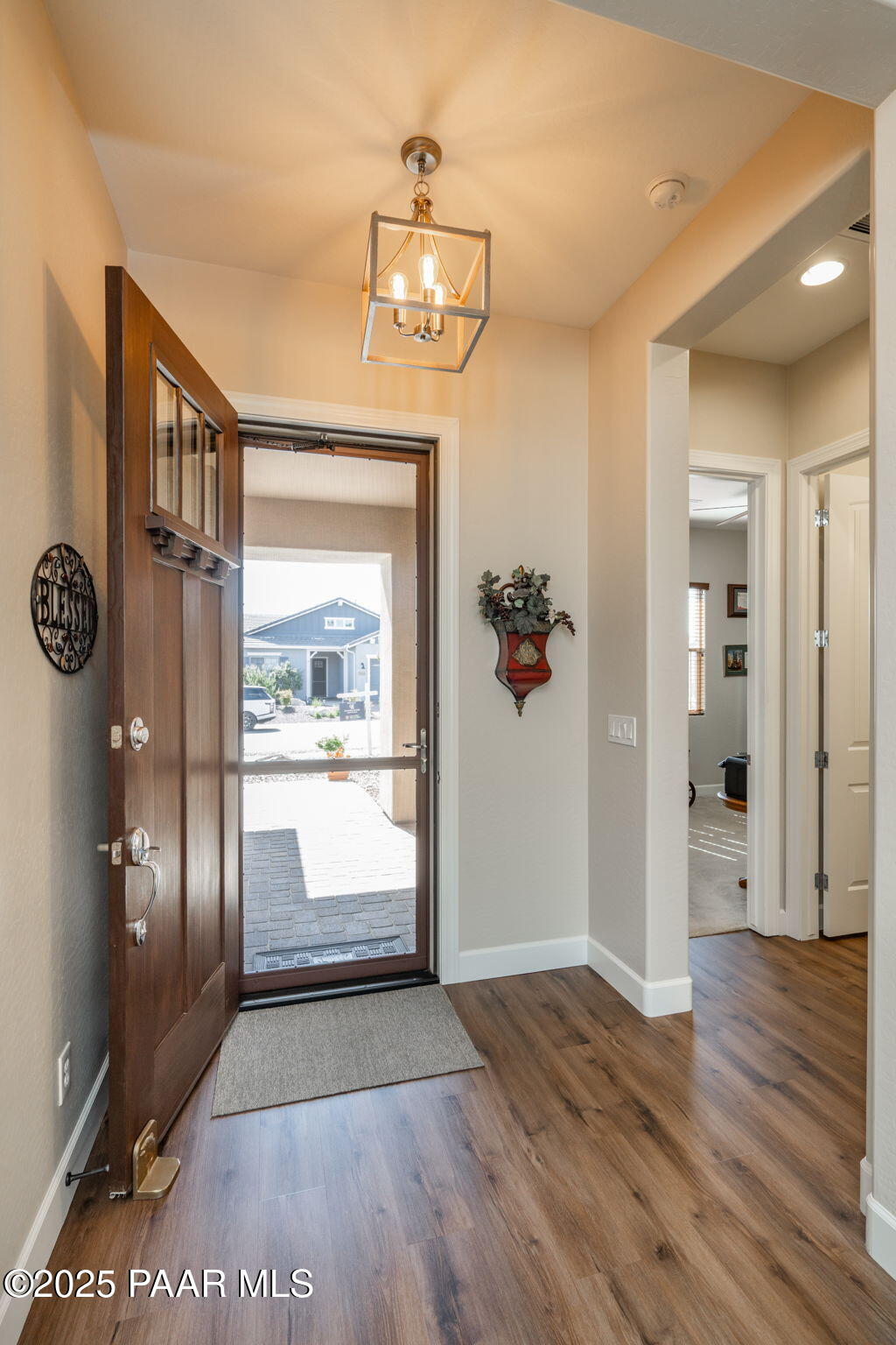5218 Autumn Leaf Lane