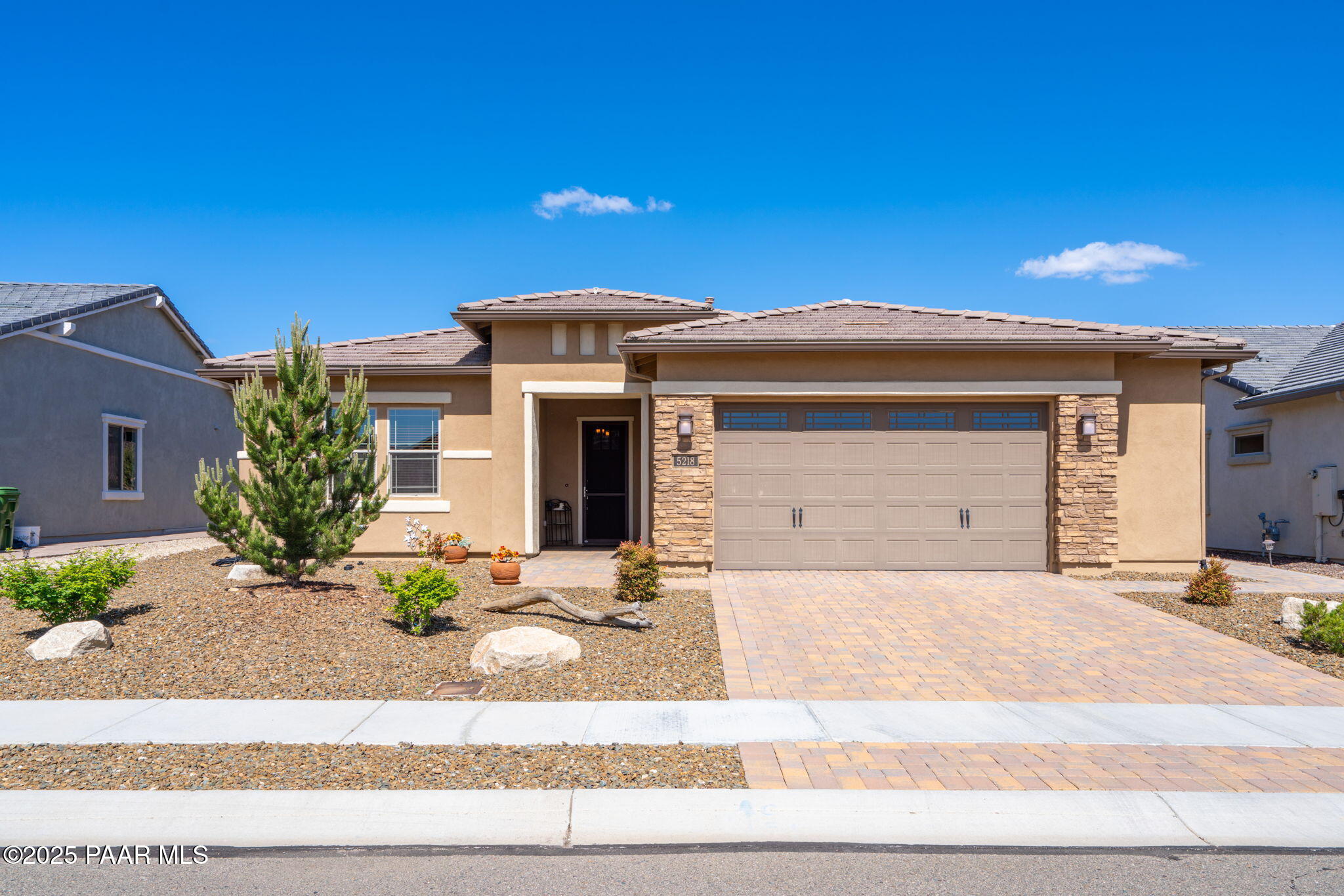 5218 Autumn Leaf Lane