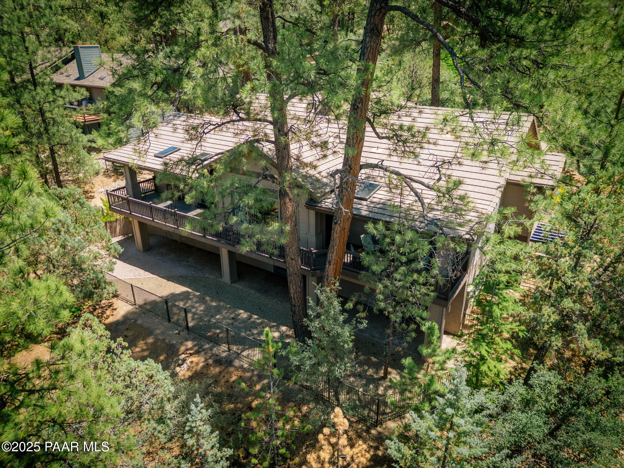 3200 W Crestview Drive