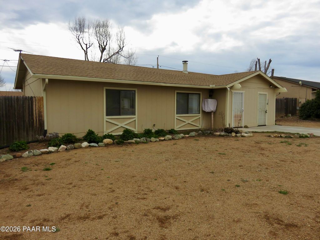 Photo of 3585 N Lynn Drive, Prescott Valley, AZ 86314 (MLS # 1079617)
