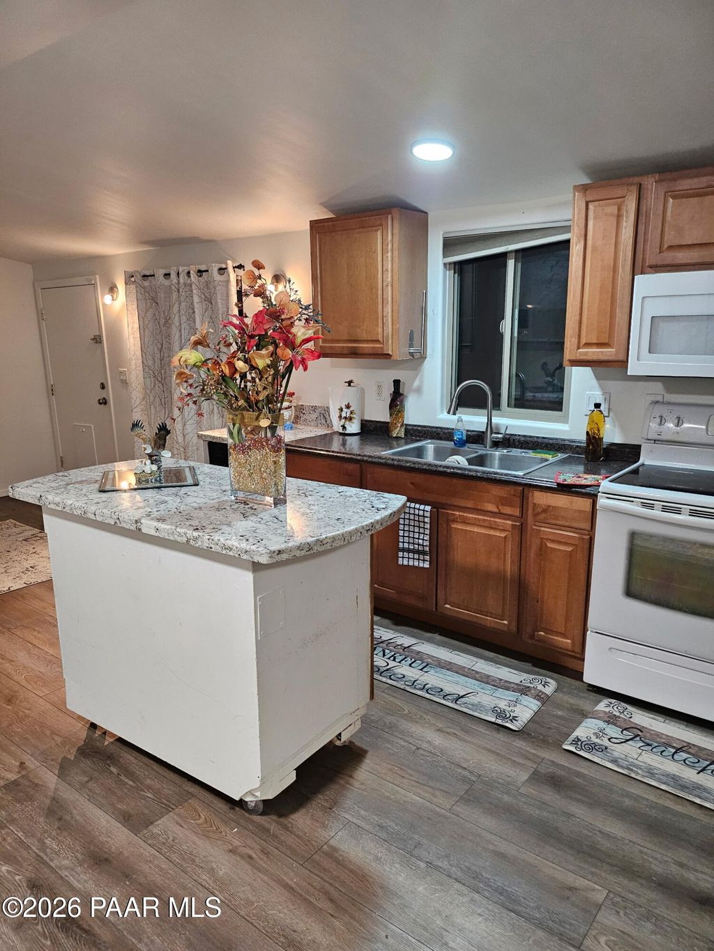 Photo of 20827 E Cedar Drive, Mayer, AZ 86333 (MLS # 1082048)