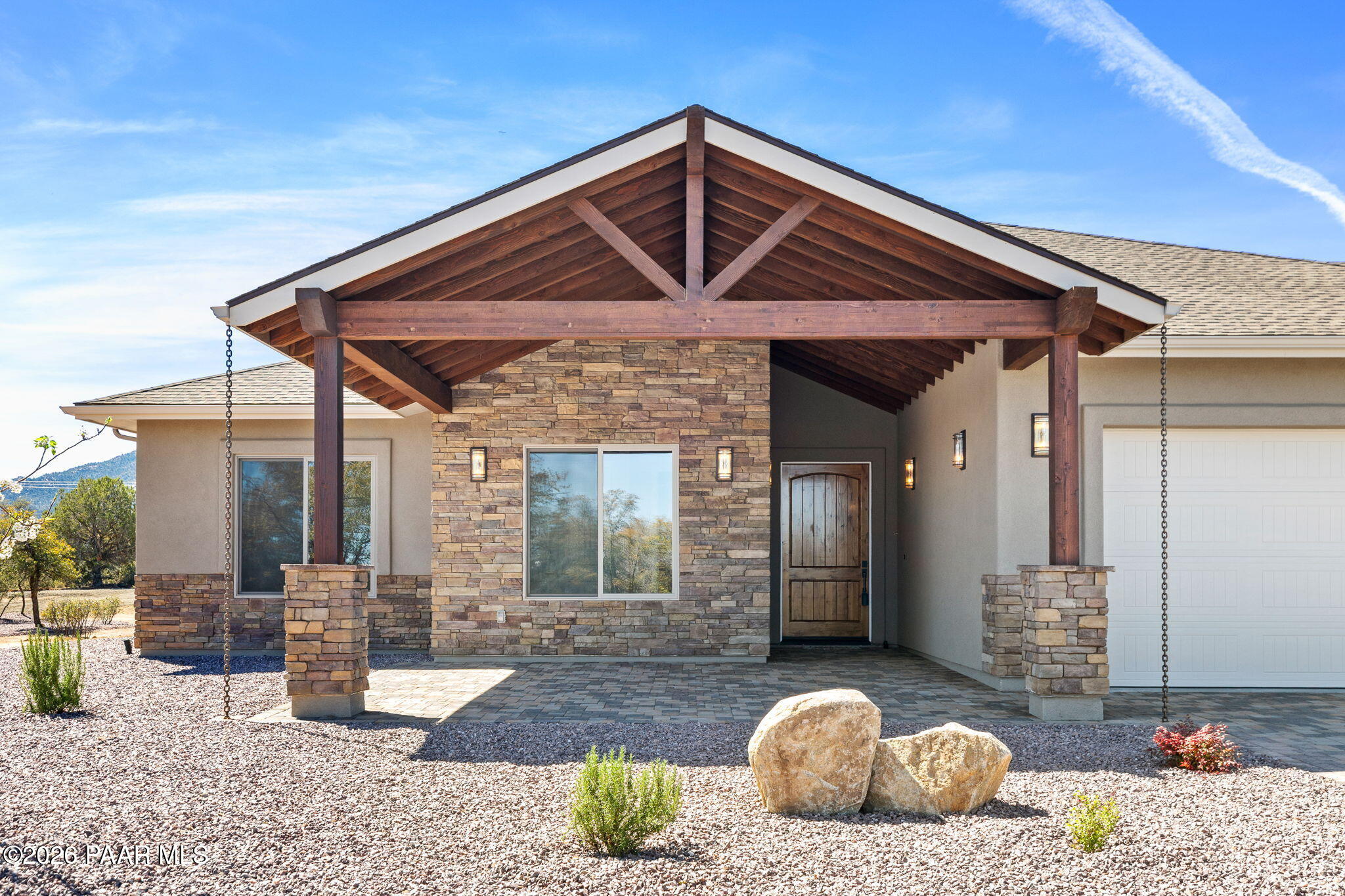 9596 N Bridle Ridge Road