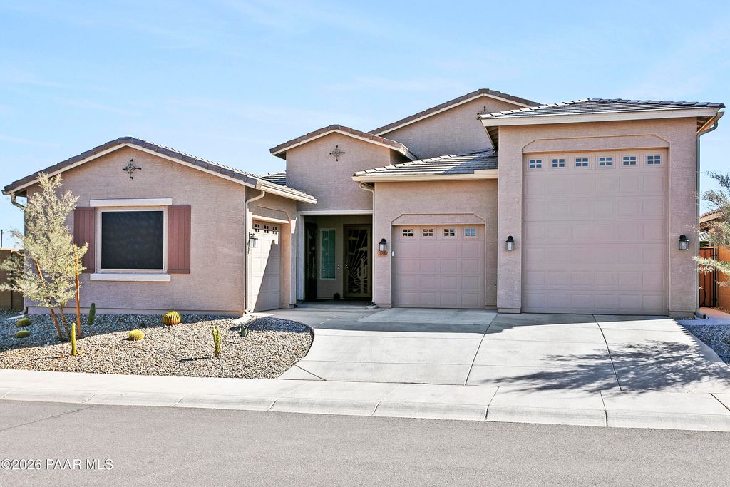 Photo of 24847 N 175th Drive, Surprise, AZ 85387 (MLS # 1081306)