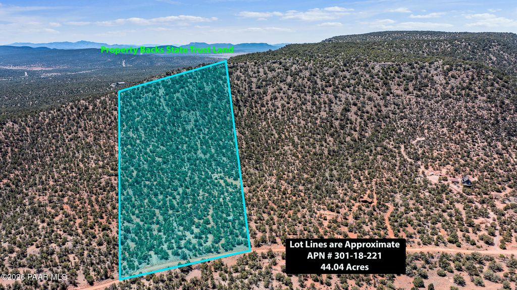 Photo of 1038 W Whiskey River Road, Seligman, AZ 86337 (MLS # 1082233)