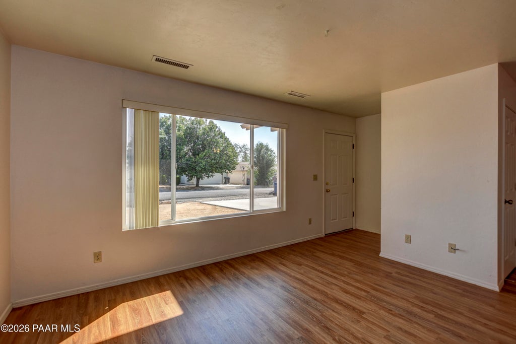 Photo of 6284 N Buckboard Drive #B, Prescott Valley, AZ 86314 (MLS # 1086043)