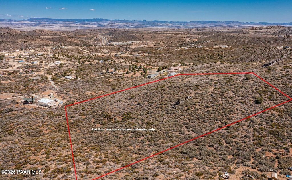 Photo of 0 S Evergreen Trail, Mayer, AZ 86333 (MLS # 1079882)