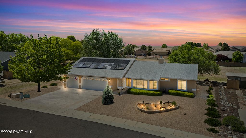 Photo of 7322 N Pinnacle Pass Drive, Prescott Valley, AZ 86315 (MLS # 1081921)
