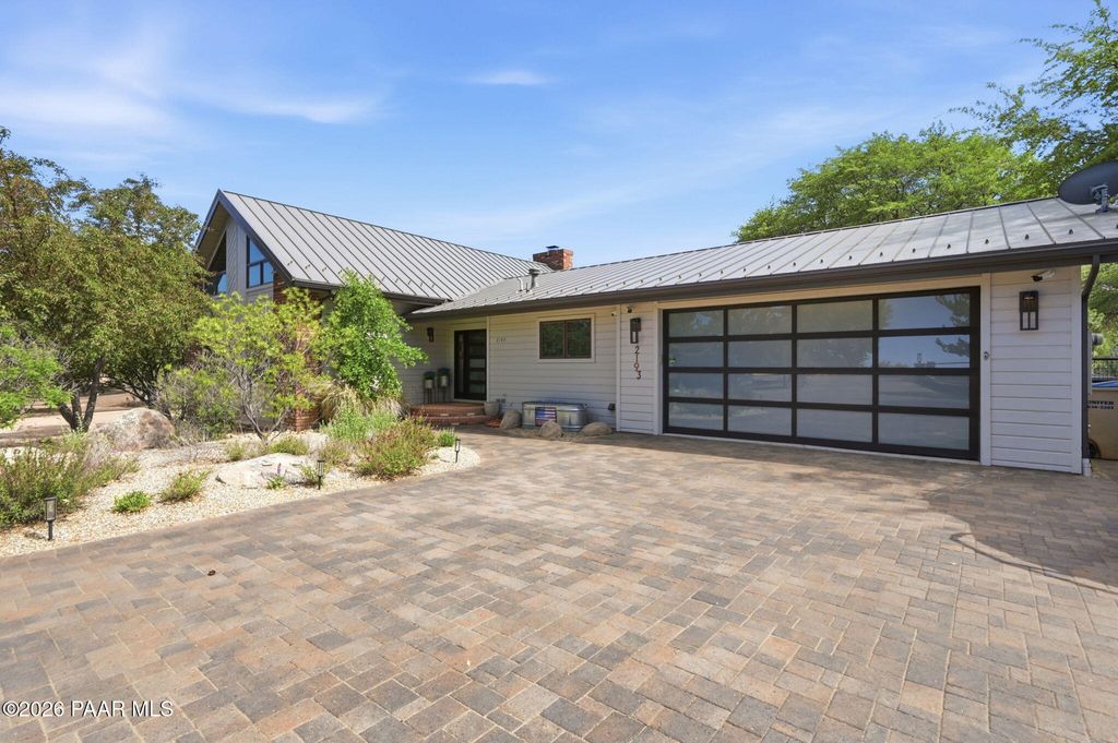Photo of 2193 W Post Oak Drive, Prescott, AZ 86305 (MLS # 1081835)