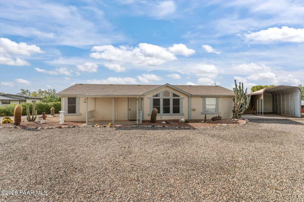 Photo of 23705 W Cannon Drive, Congress, AZ 85332 (MLS # 1084514)