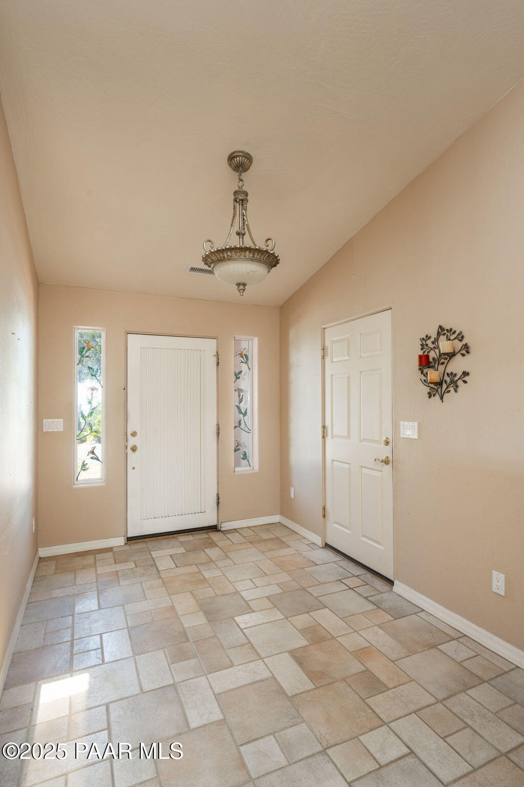 1269 N Oxbow Drive