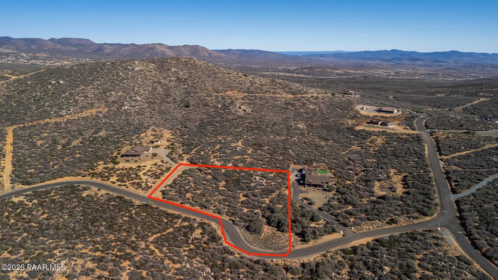 Photo of 609 S Dewey Overlook Way, Dewey-Humboldt, AZ 86327 (MLS # 1079151)